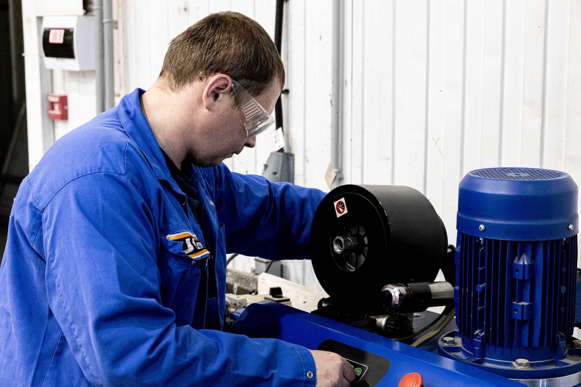 ЛОНМАДИ, 104 км. МКАД