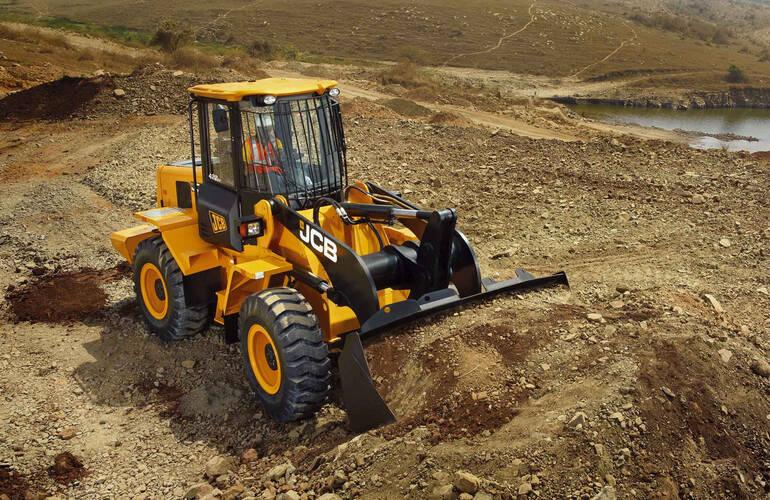 Фронтальный погрузчик JCB 422ZX