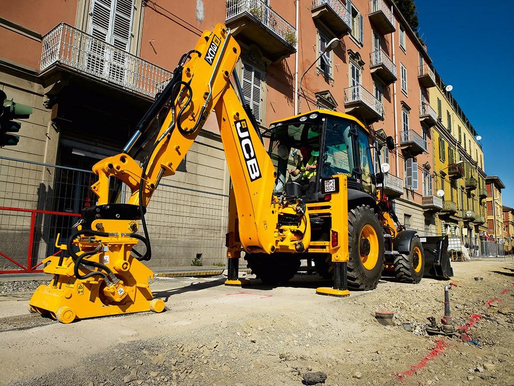 Экскаваторы-погрузчики JCB: описание, технические характеристики