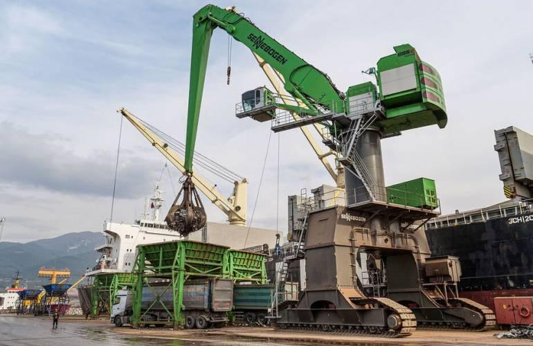 Гусеничный перегружатель Sennebogen 895R RU