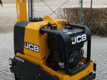 Ручное уплотнительное оборудование JCB VMD 70