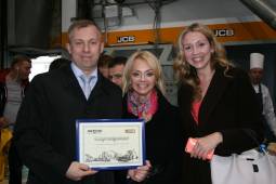(Новости) Торжественное открытие второго офиса компании «ЛОНМАДИ» в Санкт-Петербурге